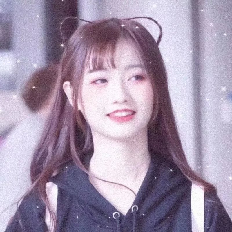 老艺术家孙女被曝走后门进组，连日来时装周T台画面流出